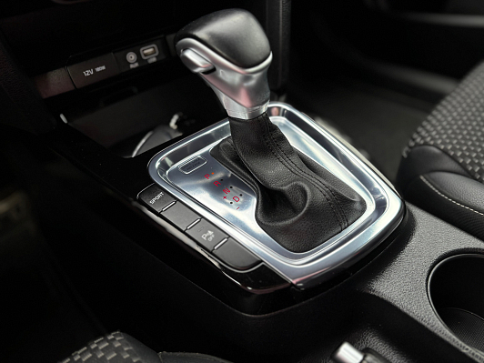 Kia Ceed Prestige, 2019 года, пробег 59816 км