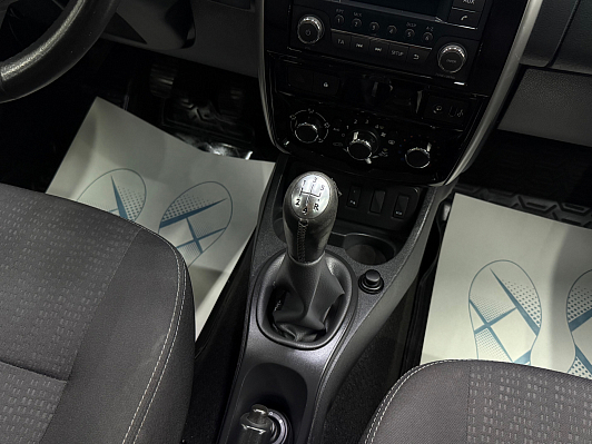 Nissan Terrano Comfort, 2016 года, пробег 141615 км