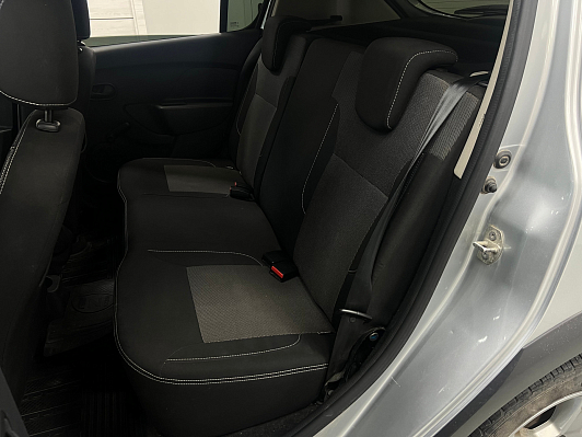 Renault Sandero Stepway Life, 2021 года, пробег 68417 км