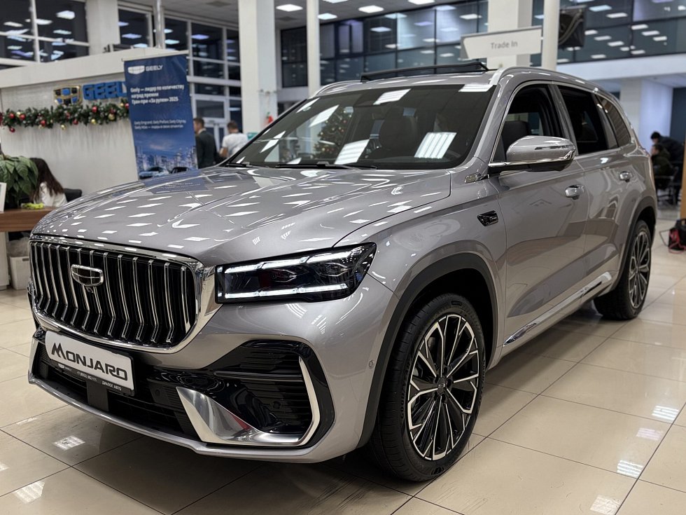 Geely Monjaro Flagship, серебряный