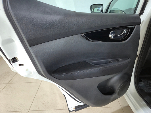 Nissan Qashqai SE, 2017 года, пробег 180425 км