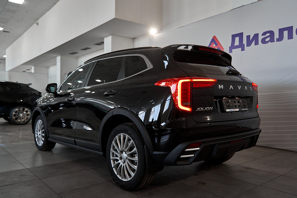 Haval Jolion Техно +, черный