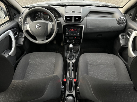 Nissan Terrano, 2015 года, пробег 111832 км