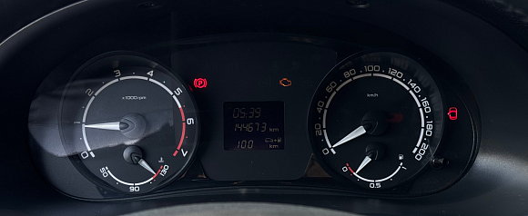 Lada (ВАЗ) Priora Standard 21702-40-050, 2017 года, пробег 144578 км