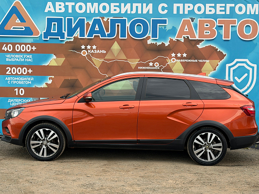 Lada (ВАЗ) Vesta Luxe, 2018 года, пробег 158500 км