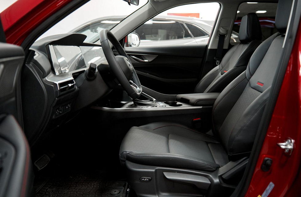Changan CS35 Plus Техно, красный
