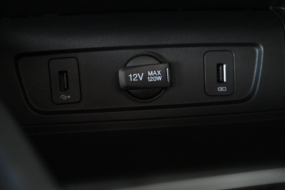 Changan Eado Plus Техно, серый