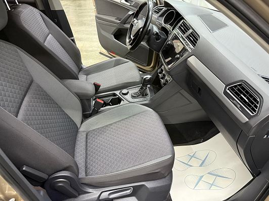 Volkswagen Tiguan CONNECT, 2020 года, пробег 101540 км