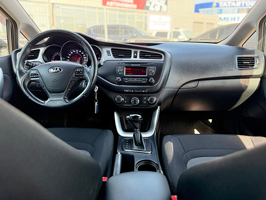Kia Ceed Comfort, 2015 года, пробег 175783 км