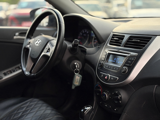 Hyundai Solaris Comfort, 2014 года, пробег 174055 км