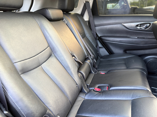 Nissan X-Trail LE, 2015 года, пробег 244320 км
