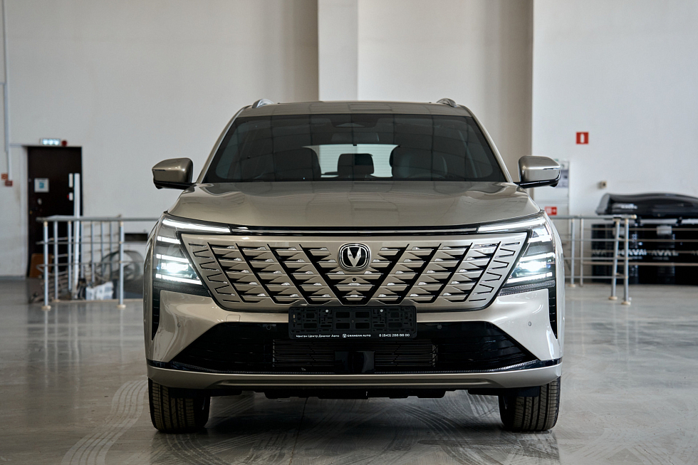 Changan CS75 Plus Техно, голубой