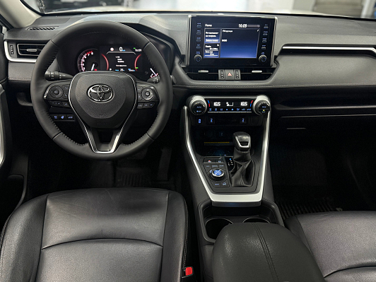 Toyota RAV4 Престиж Safety, 2022 года, пробег 83052 км