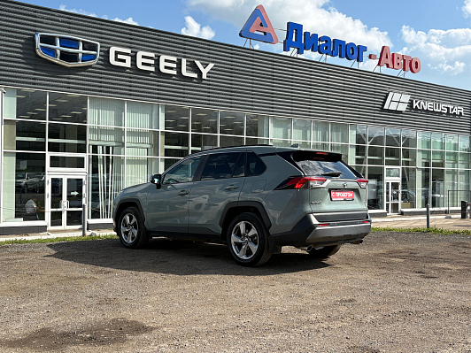 Toyota RAV4 Комфорт, 2020 года, пробег 60921 км