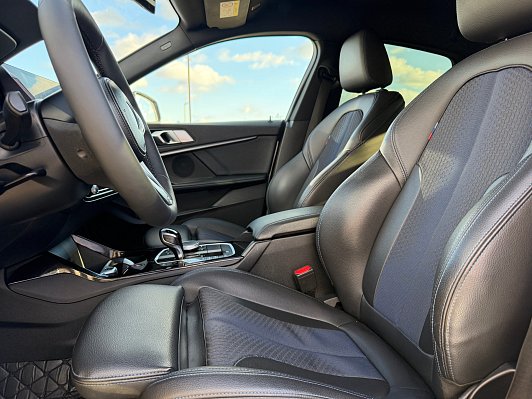 BMW 2 серии 218i M Sport Edition 21, 2021 года, пробег 31200 км