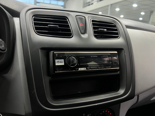 Renault Sandero, 2015 года, пробег 141377 км