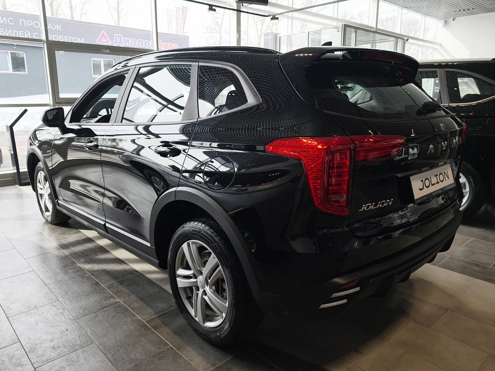 Haval Jolion Оптимум, черный