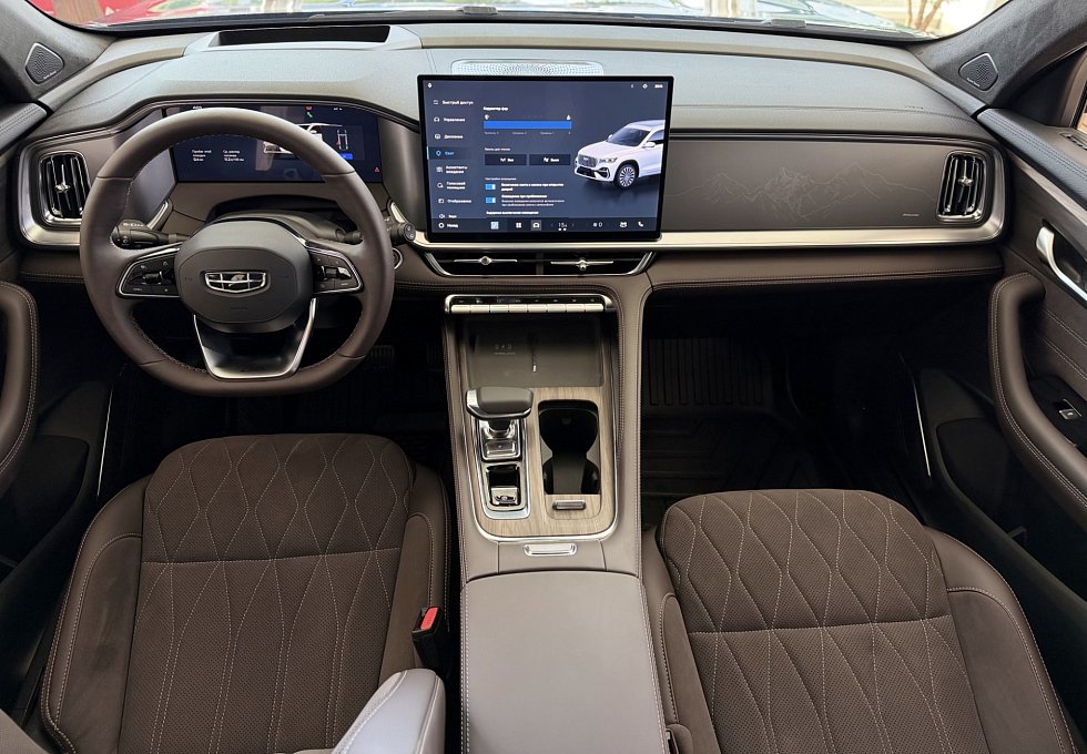 Geely Monjaro Flagship, зеленый