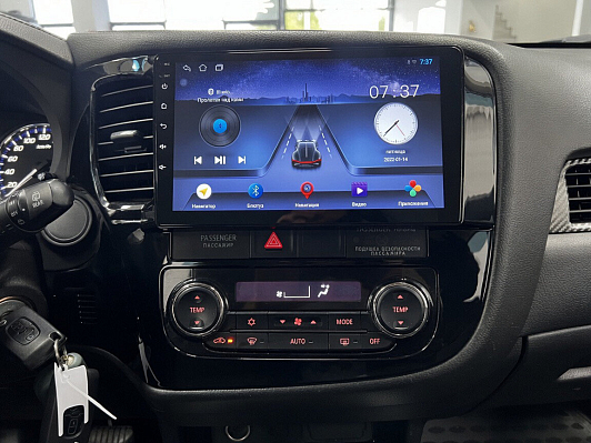 Mitsubishi Outlander Invite, 2018 года, пробег 136649 км