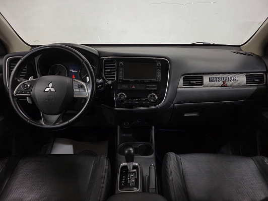 Mitsubishi Outlander Ultimate, 2014 года, пробег 225319 км