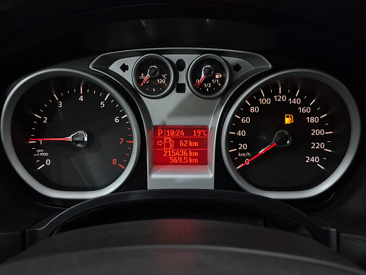 Ford Focus Ghia, 2011 года, пробег 215435 км