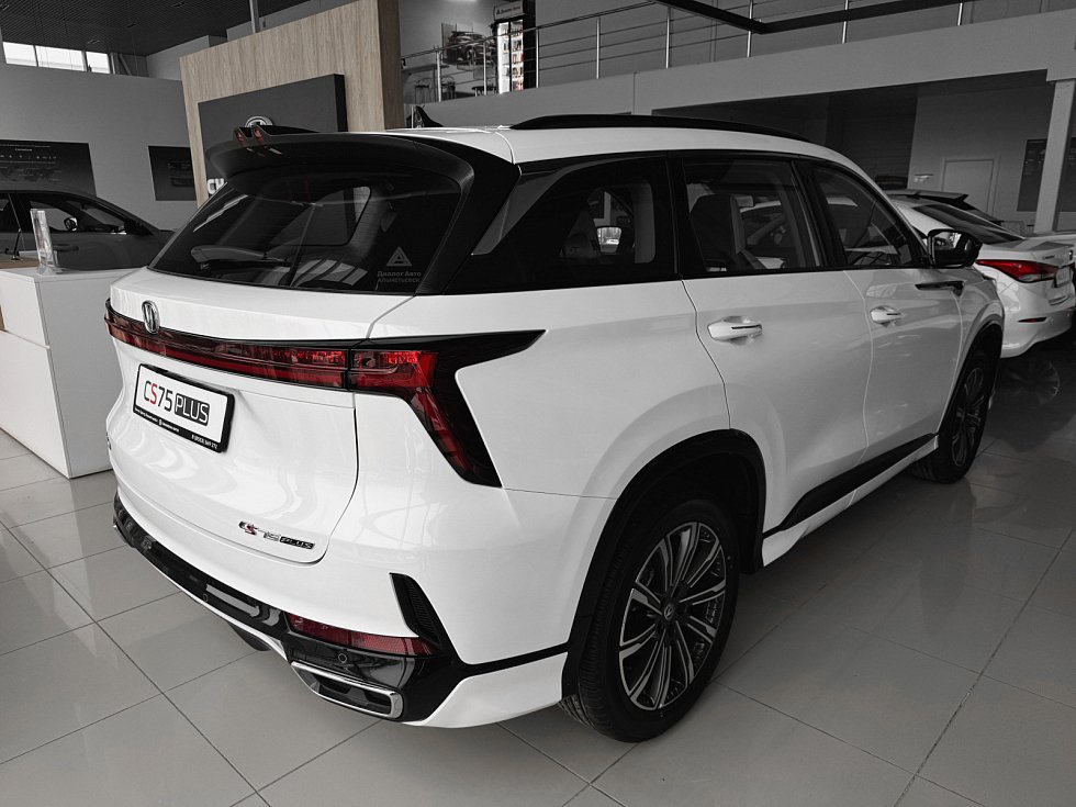Changan CS75 Plus Техно, белый