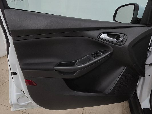 Ford Focus SYNC Edition, 2017 года, пробег 130240 км