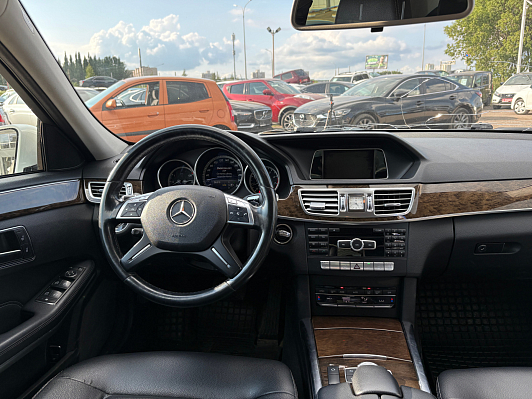 Mercedes-Benz E-Класс, 2013 года, пробег 195261 км