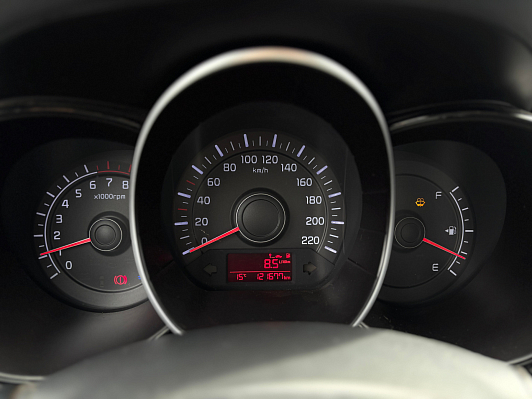 Kia Rio, 2016 года, пробег 121646 км