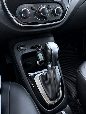 Renault Kaptur Style, 2018 года, пробег 159783 км