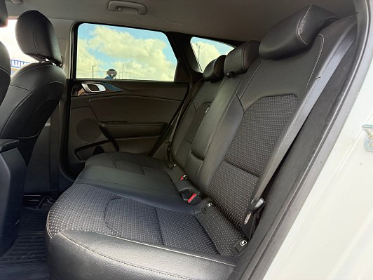Kia Ceed Prestige, 2020 года, пробег 171082 км