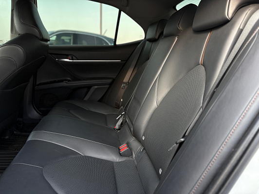 Toyota Camry Элеганс Safety, 2019 года, пробег 92410 км