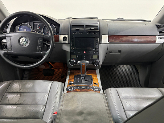 Volkswagen Touareg, 2004 года, пробег 437077 км