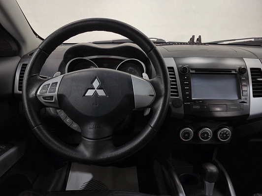Mitsubishi Outlander Instyle, 2008 года, пробег 245496 км