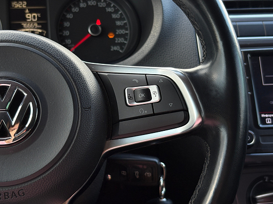 Volkswagen Polo SELECT, 2020 года, пробег 76668 км