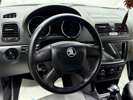 Skoda Yeti Active, 2012 года, пробег 219689 км