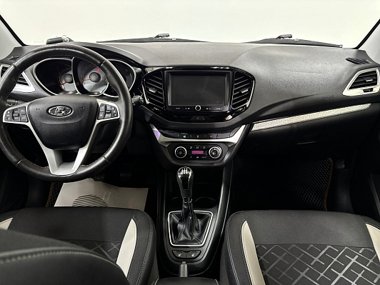 Lada (ВАЗ) Vesta, 2021 года, пробег 111115 км