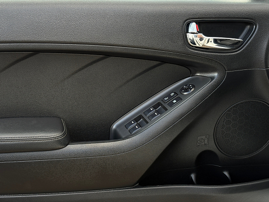 Kia Cerato Comfort, 2014 года, пробег 153000 км