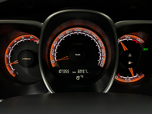 Lada (ВАЗ) Vesta Luxe Prestige, 2019 года, пробег 107353 км