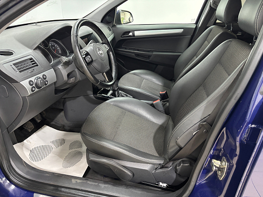 Opel Astra, 2014 года, пробег 182340 км