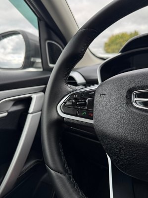Geely Coolray Comfort, 2022 года, пробег 58000 км