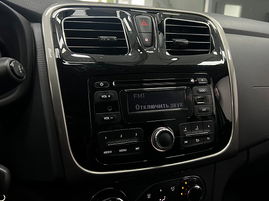 Renault Sandero Privilege, 2016 года, пробег 183000 км