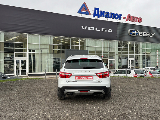 Lada (ВАЗ) Vesta Luxe Multimedia (2018-2019), 2019 года, пробег 78130 км