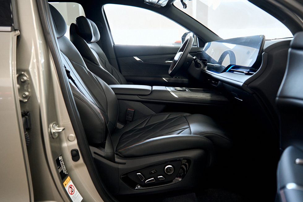 Changan CS75 Plus Люкс, белый