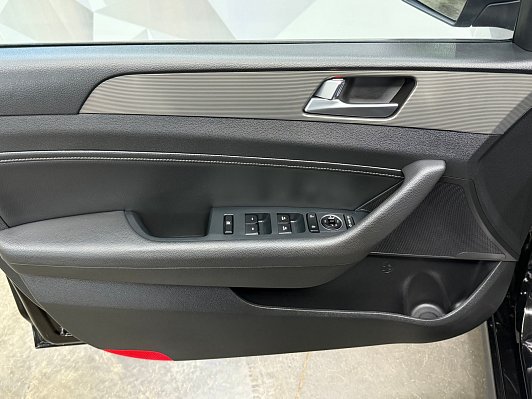 Hyundai Sonata Lifestyle, 2019 года, пробег 176800 км