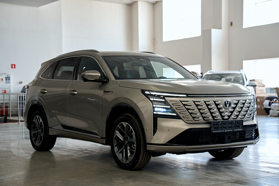 Changan CS75 Plus Люкс, белый