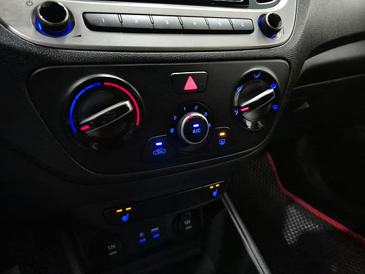 Hyundai Solaris Super Series II + 5” Audio, 2018 года, пробег 153379 км
