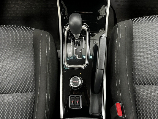Mitsubishi Outlander Invite, 2018 года, пробег 136649 км