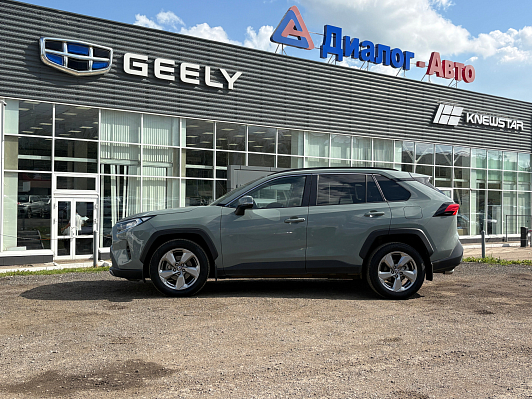 Toyota RAV4 Комфорт, 2020 года, пробег 60921 км
