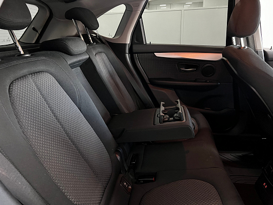 BMW 2 серии Active Tourer 218i Advantage Plus, 2019 года, пробег 76774 км